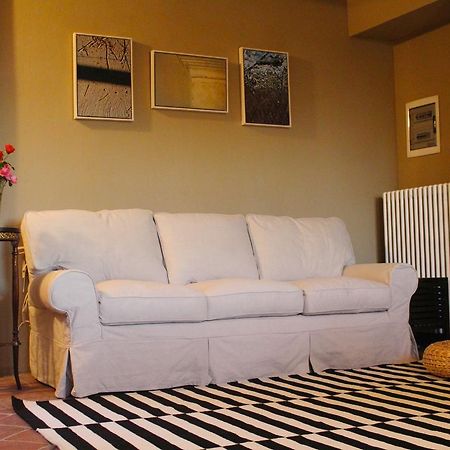 Casa Cucco Lägenhet Serralunga d'Alba Exteriör bild